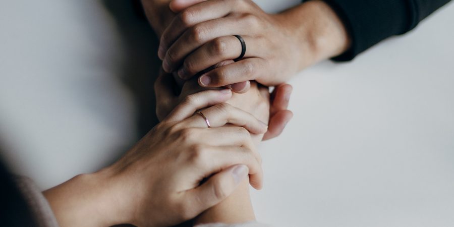 Tramadol-Addiction-Supporting-Family