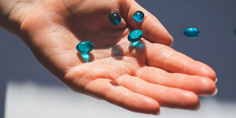 sleeping-pill-detox-throwing-away-pills