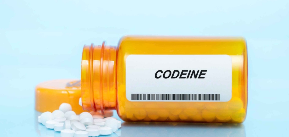 Mixing Codeine and Alcohol | Risks, Dangers & Side Effects